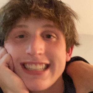 Meet your Posher, Logan